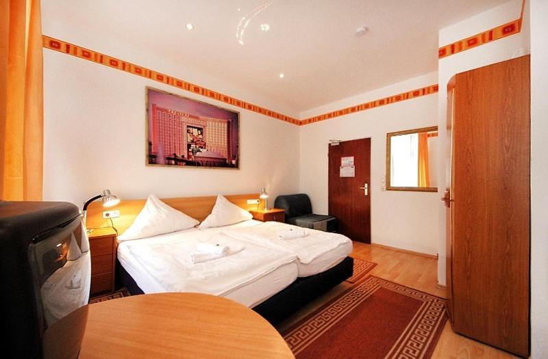 City Hotel Storch كولونيا الغرفة الصورة