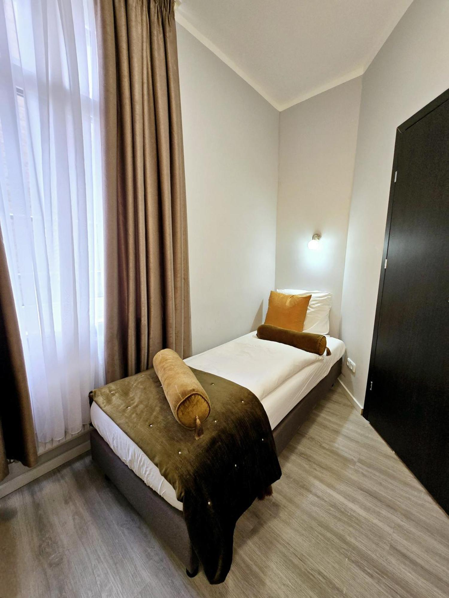City Hotel Storch كولونيا المظهر الخارجي الصورة
