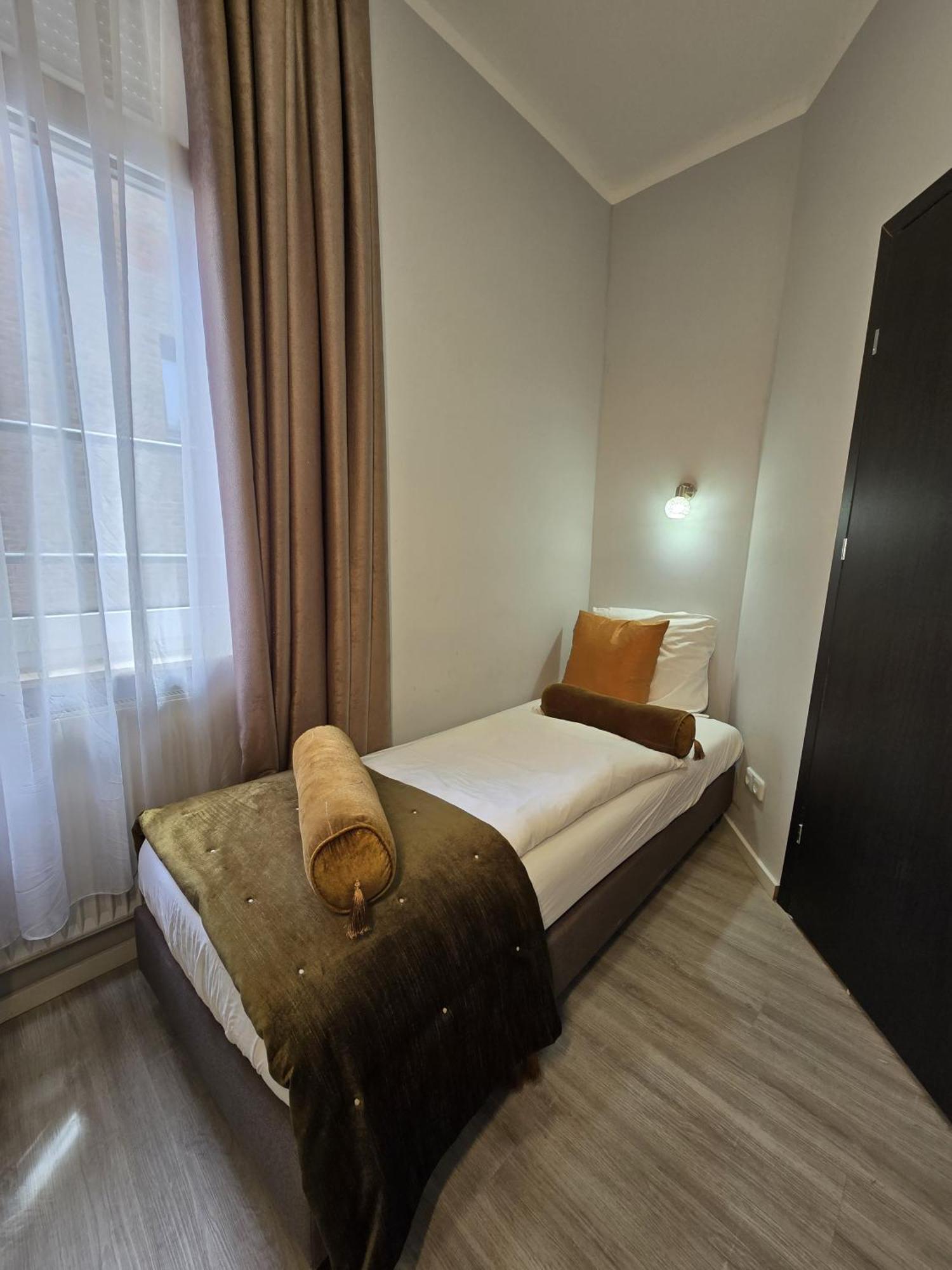 City Hotel Storch كولونيا المظهر الخارجي الصورة