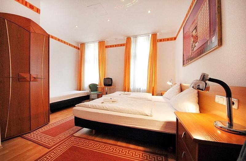 City Hotel Storch كولونيا المظهر الخارجي الصورة